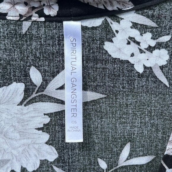 Spiritual Gangster Maya Floral Kimono Black 100% Rayon Robe One Size - Picture 4 of 8